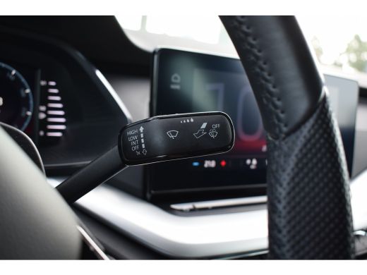 Skoda Octavia 1.0 e-TSI Sport Business | Automaat | Apple CarPlay | Virtual | Sportstoelen ActivLease financial lease