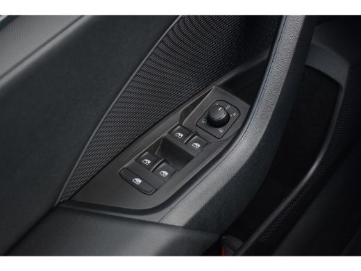 Skoda Octavia 1.0 e-TSI Sport Business | Automaat | Apple CarPlay | Virtual | Sportstoelen ActivLease financial lease