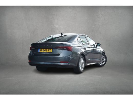 Skoda Octavia 1.0 e-TSI Sport Business | Automaat | Apple CarPlay | Virtual | Sportstoelen ActivLease financial lease
