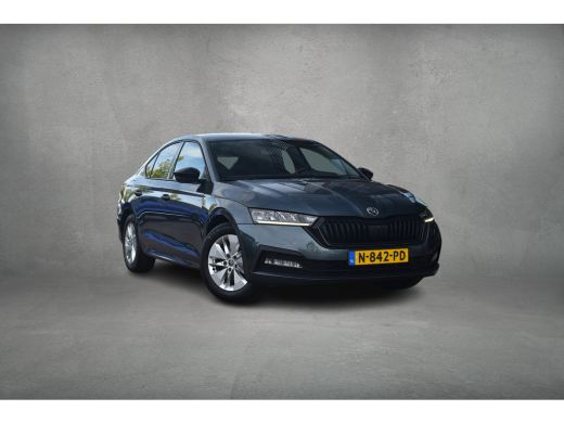 Skoda Octavia 1.0 e-TSI Sport Business | Automaat | Apple CarPlay | Virtual | Sportstoelen ActivLease financial lease