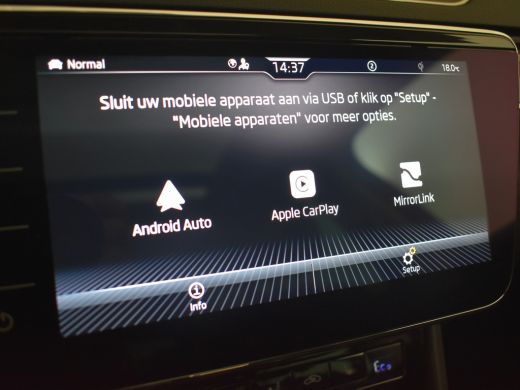 Skoda Superb Combi 1.4 TSI iV Laurin & Klement 218pk Trekhaak | 360 Camera | Leder bekleding | Panorama dak | ... ActivLease financial lease