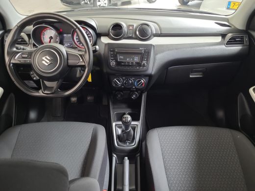 Suzuki Swift 1.2 Comfort | Airco | Apple CarPlay | Rijklaarprijs incl. garantie | ActivLease financial lease