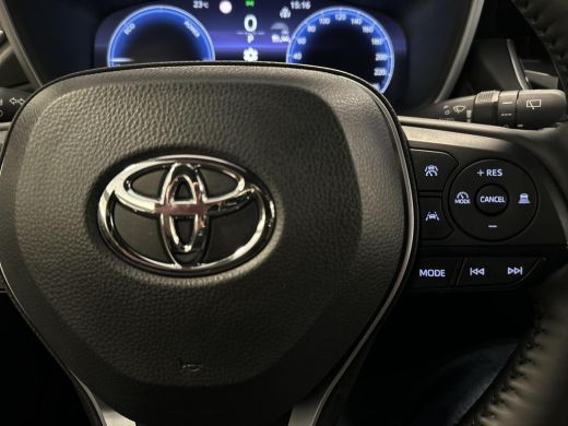 Toyota Corolla Cross Hybrid 200 Style ActivLease financial lease