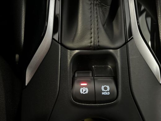 Toyota Corolla Cross Hybrid 200 Style ActivLease financial lease