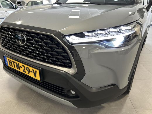 Toyota Corolla Cross Hybrid 200 Style ActivLease financial lease