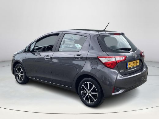 Toyota Yaris 1.0 VVT-i Connect ActivLease financial lease