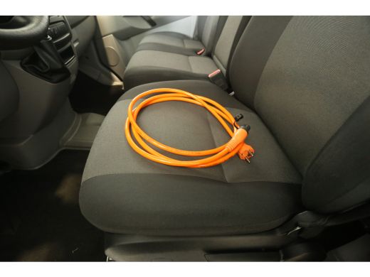 Volkswagen Crafter 35 2.0 TDI L3.40m Koelwagen | NACHTKOELING | Zijdeur | Laadklep | Bakwagen | Koelauto Cruise 3 Pe... ActivLease financial lease
