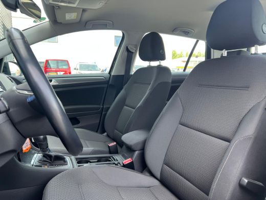 Volkswagen e-Golf E-DITION 136 pk | Airco (automatisch) | Cruise control adaptief | LED koplampen ActivLease financial lease