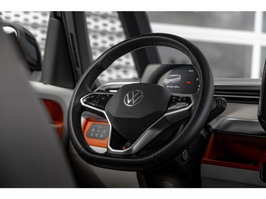 Volkswagen ID. Buzz Pro 77kWh | Trekhaak | Elec. Schuifdeuren | Elec. Voorstoelen | Adap. Cruise | ActivLease financial lease