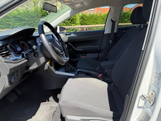 Volkswagen Polo 1.0 TSI DSG R-Line Edition | PDC V+A | Airco | ACC | Inklapbare buitenspiegels | ActivLease financial lease