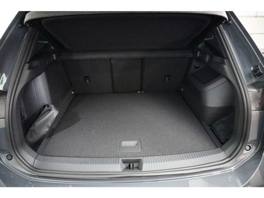 Volkswagen Tiguan 1.5 e-Hybrid R-line 200kw/272PK ActivLease financial lease