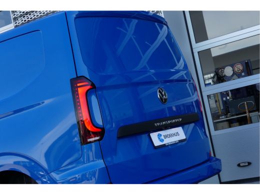 Volkswagen Transporter Bulli | Achterklep | 150pk Aut. | IQ.LIGHT | Automaat | ACC | Lichtmetalen velgen 17" | DynamicLi... ActivLease financial lease