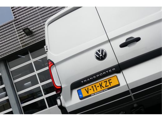 Volkswagen Transporter PanAmericana | Automaat 150 pk | Trekhaak | Camera | Navi | Stoelverwarming| ActivLease financial lease