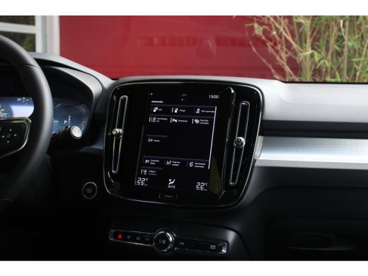 Volvo  XC40 1.5 T4 Recharge Inscription Expression | Camera | Keyless | 18" Velgen | Botsingspreventie ActivLease financial lease