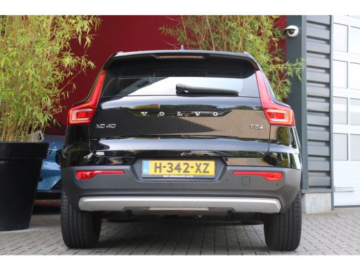 Volvo  XC40 1.5 T5 Twin Engine Momentum Pro | Adaptive Cruise | BLIS | 360 Camera | Stoelverwarming ActivLease financial lease