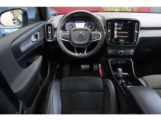 Volvo  XC40 1.5 T5 Twin Engine R-Design | 19" Velgen | Parkeerhulp | Botsingspreventie ActivLease financial lease