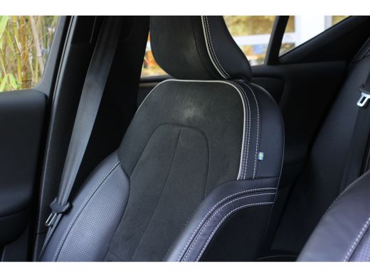 Volvo  XC40 1.5 T5 Twin Engine R-Design | 19" Velgen | Parkeerhulp | Botsingspreventie ActivLease financial lease