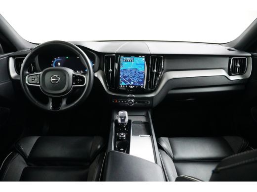 Volvo  XC60 2.0 T8 Plug-in Hybrid Plus Dark | Panoramadak | 360 Camera | Pilot Assist | Full-LED | ActivLease financial lease