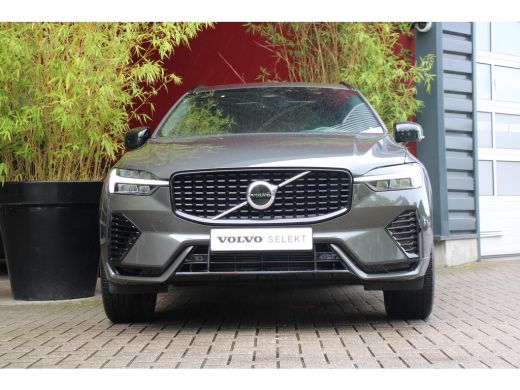 Volvo  XC60 2.0 T8 Plug-in hybrid AWD R-Design | Trekhaak | Achteruitrijcamera | Schuif-/kanteldak | BLIS | A... ActivLease financial lease