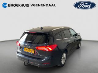 Ford Focus Wagon 1.0 Titanium | Trekhaak | Camera | Winter Pack | Cruise Control