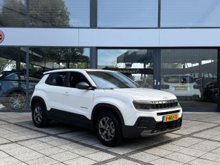 Jeep Avenger Longitude 54 kWh | Navi | Carplay | Stoelverwarming |