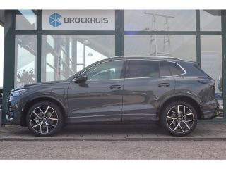 Volkswagen Tiguan R-Line Edition - eHybrid | 'App-Connect' draadloze smartphone integratie | Automatische afstandsr...