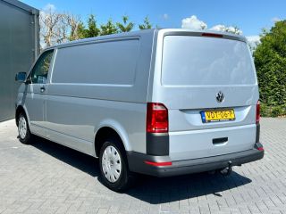 Volkswagen Transporter 2.0 TDI 150 PK DSG AUTOM HIGHLINE / L2H1 / 1e EIG. / ACHTERKLEP / AIRCO / CRUISE / NAVI / PDC