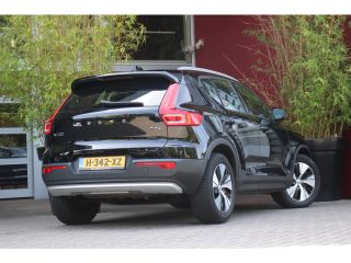 Volvo  XC40 1.5 T5 Twin Engine Momentum Pro | Adaptive Cruise | BLIS | 360 Camera | Stoelverwarming