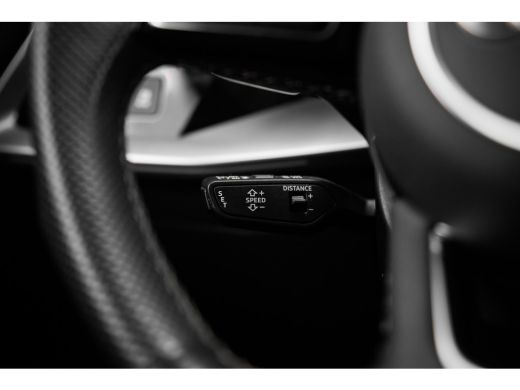 Audi A3 Sportback 30 TFSI 110pk S edition | Stoelverwarming | Ambiente Lichtpakket Plus | Getint Glas ActivLease financial lease