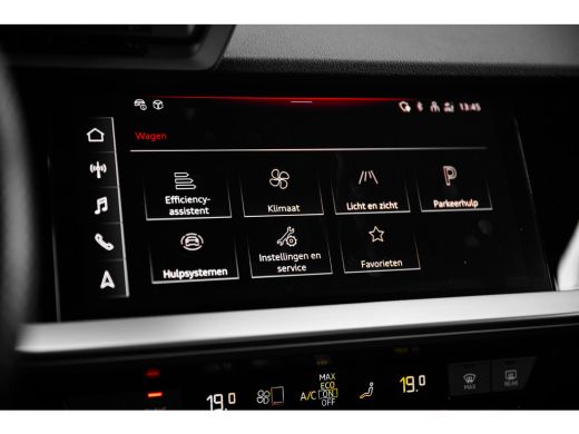 Audi A3 Sportback 30 TFSI 110pk S edition | Stoelverwarming | Ambiente Lichtpakket Plus | Getint Glas ActivLease financial lease
