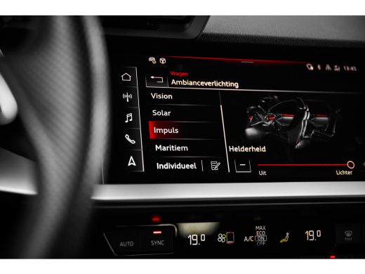 Audi A3 Sportback 30 TFSI 110pk S edition | Stoelverwarming | Ambiente Lichtpakket Plus | Getint Glas ActivLease financial lease