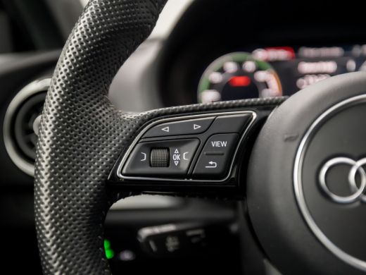 Audi A3 Sportback 40 e-tron S-Line Sport 204Pk Automaat (2X S-LINE, SCHUIFDAK, VIRTUAL COCKPIT, APPLE CAR... ActivLease financial lease