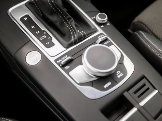 Audi A3 Sportback 40 e-tron S-Line Sport 204Pk Automaat (2X S-LINE, SCHUIFDAK, VIRTUAL COCKPIT, APPLE CAR... ActivLease financial lease