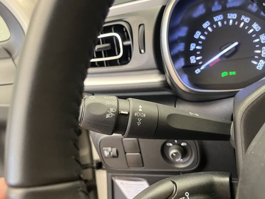 Citroën C3 1.2 PureTech Shine | Airco (automatisch) | Cruise control ActivLease financial lease