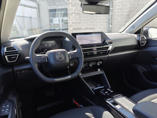 Citroën C4 1.2 Hybrid 136 Plus ActivLease financial lease