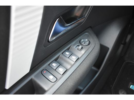 Citroën ë-C4 Business 156pk Extended range 54 kWh 3 Fase | Navigatie | Achteruitrijcamera | Stoelverwarming | ... ActivLease financial lease