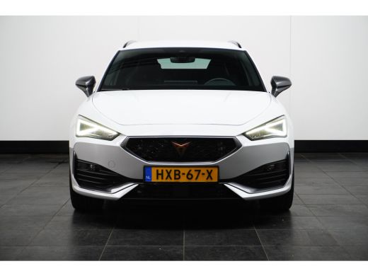 CUPRA Leon Sportstourer 1.4 e-Hybrid 245 pk VZ Performance | Achteruitrijcamera | Apple Carplay/Android Auto|telefooninte... ActivLease financial lease