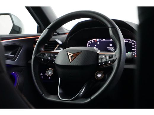 CUPRA Leon Sportstourer 1.4 e-Hybrid 245 pk VZ Performance | Achteruitrijcamera | Apple Carplay/Android Auto|telefooninte... ActivLease financial lease