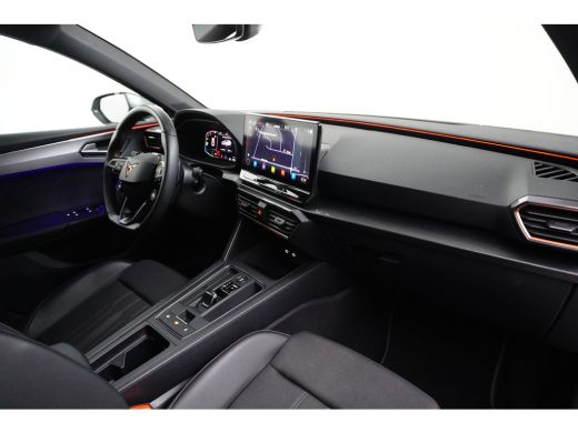 CUPRA Leon Sportstourer 1.4 e-Hybrid 245 pk VZ Performance | Achteruitrijcamera | Apple Carplay/Android Auto|telefooninte... ActivLease financial lease