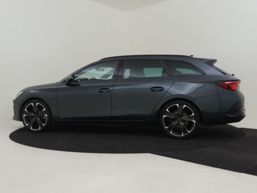 CUPRA Leon Sportstourer 1.4 e-Hybrid VZ Performance 245pk Adaptief cruise control | Camera achter | Trekhaak | Keyless | ... ActivLease financial lease