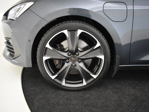 CUPRA Leon Sportstourer 1.4 e-Hybrid VZ Performance 245pk Adaptief cruise control | Camera achter | Trekhaak | Keyless | ... ActivLease financial lease