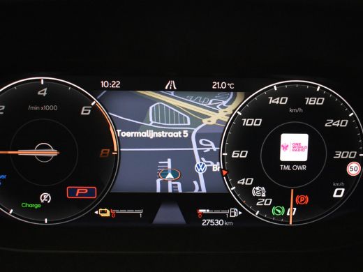 CUPRA Leon Sportstourer 1.4 e-Hybrid VZ Performance 245pk Camera achter | Adaptief cruise control | Navigatie | Park assi... ActivLease financial lease