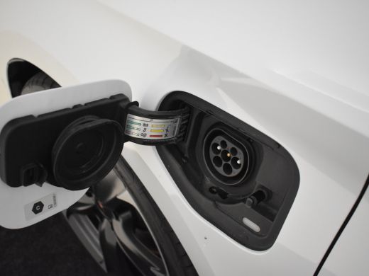 CUPRA Leon Sportstourer 1.4 e-Hybrid VZ Performance 245pk Camera achter | Adaptief cruise control | Navigatie | Park assi... ActivLease financial lease
