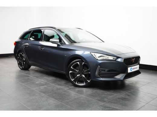 CUPRA Leon Sportstourer 1.4 e-Hybrid VZ Performance 245PK | Lichtmetalen velgen 19" | Trekhaak | ActivLease financial lease
