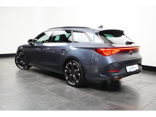 CUPRA Leon Sportstourer 1.4 e-Hybrid VZ Performance 245PK | Lichtmetalen velgen 19" | Trekhaak | ActivLease financial lease