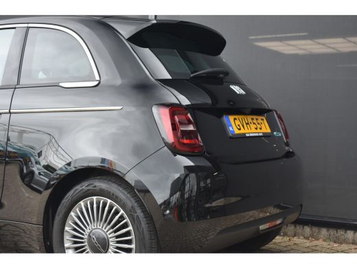 Fiat 500e Urban 42 kWh 3 Fase | Pack Style | Keyless-Start | 16"LMV | Cruise Control | Climate Control | !! ActivLease financial lease