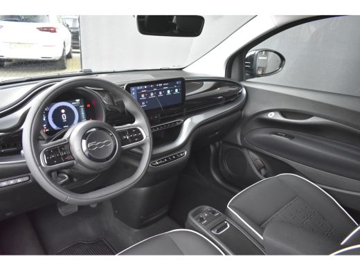 Fiat 500e Urban 42 kWh 3 Fase | Pack Style | Keyless-Start | 16"LMV | Cruise Control | Climate Control | !! ActivLease financial lease