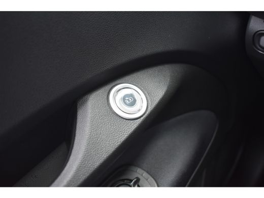 Fiat 500e Urban 42 kWh 3 Fase | Pack Style | Keyless-Start | 17"LMV | Cruise Control | Chrome | !! ActivLease financial lease