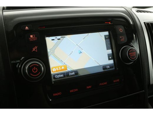 Fiat Ducato 33 2.3 MultiJet L3H2 Airco Camera Cruise Navigatie 3 Persoons Elektrpakket Trekhaak ActivLease financial lease