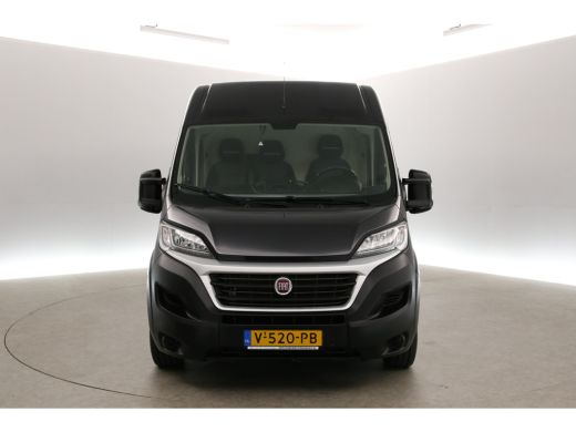 Fiat Ducato 33 2.3 MultiJet L3H2 Airco Camera Cruise Navigatie 3 Persoons Elektrpakket Trekhaak ActivLease financial lease